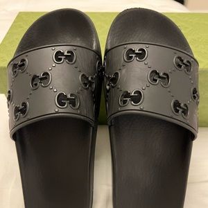 Black Gucci slide sandals, size 38 (8)